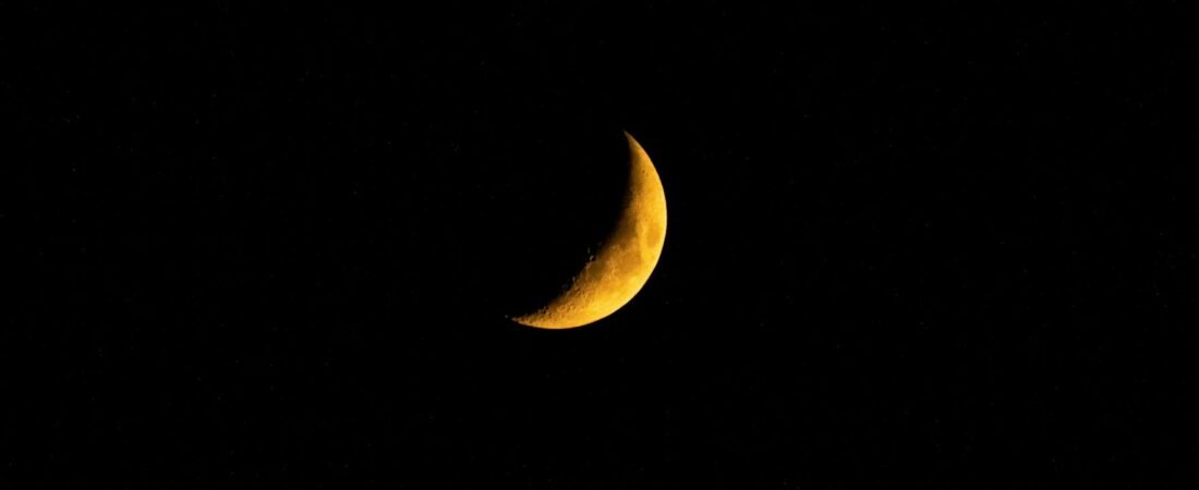 Waning Scorpio Moon Builds Taurus Stability Financial Flow