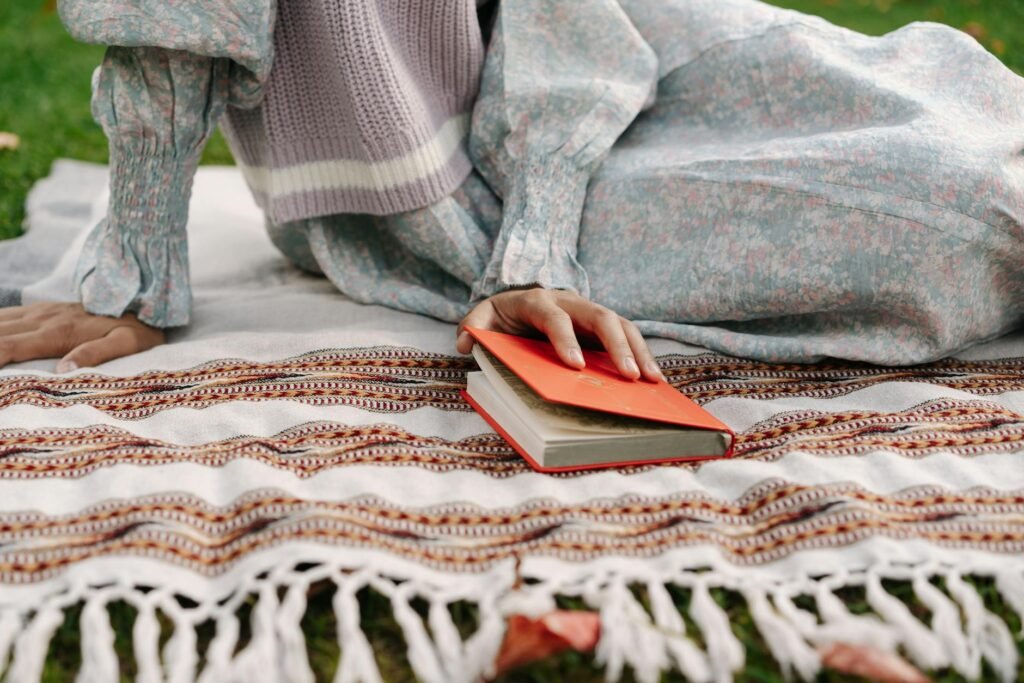 Best Meditation Blankets on Amazon for Taurus Comfort