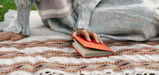 Best Meditation Blankets on Amazon for Taurus Comfort