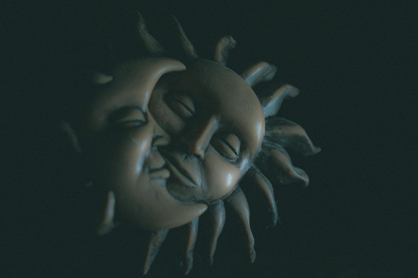 Mastering the Gemini Sun Virgo Moon for Peak Productivity