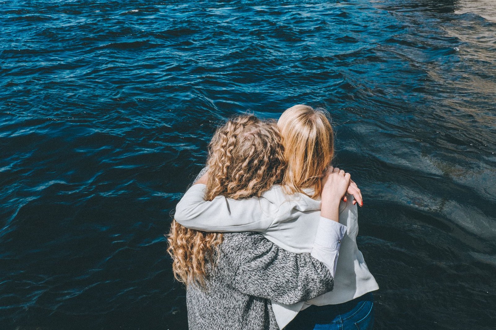 Pluto in Aquarius Friendships and Community Transformation Guide