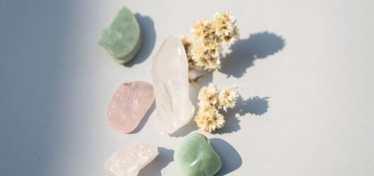 Best Crystals for Cancer on Amazon: Nurturing, Intuition & Emotional Support