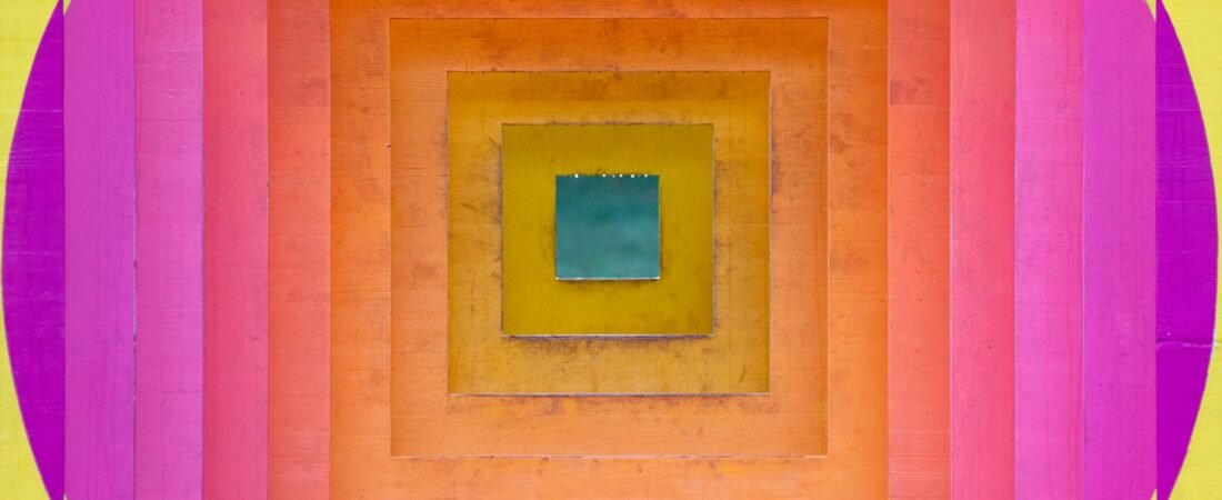 Venus in Leo square Uranus in Taurus Love and Finance Guide
